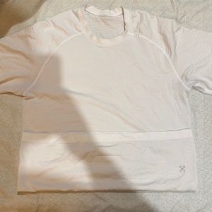 Lululemon metal vent SMALL